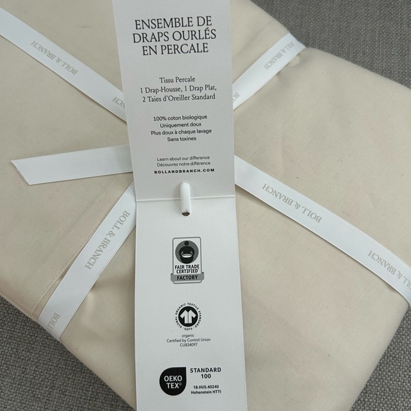 Boll & Branch NWT Queen percale hemmed sheet set - Picture 5 of 8